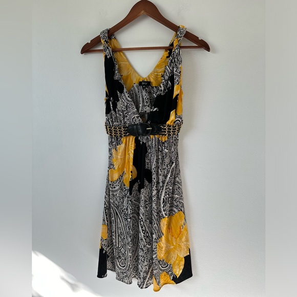Sky Paisley Silk Sleeveless Dress with V-neckline and Empire Waist Size M - Picture 7 of 15